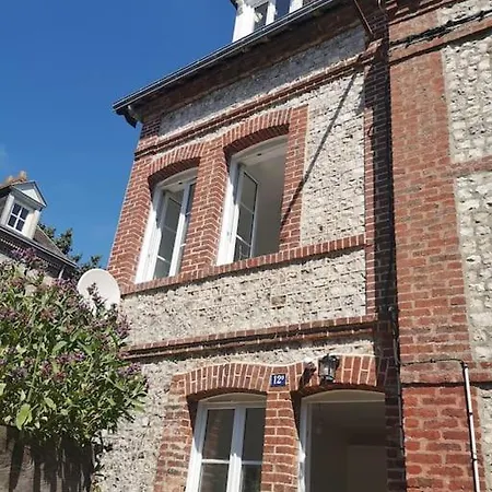 Petite Maison De Pecheur Au Centre D'etretat Holiday home Etretat